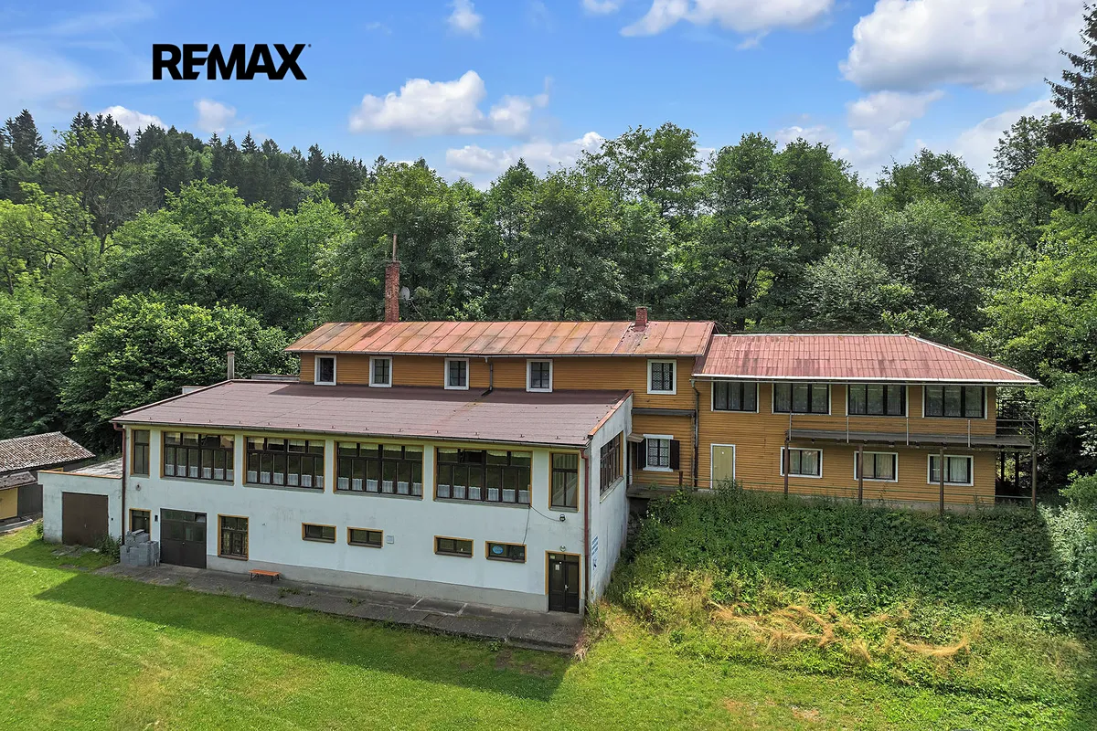 Prodej ubytovacího zařízení 900 m²